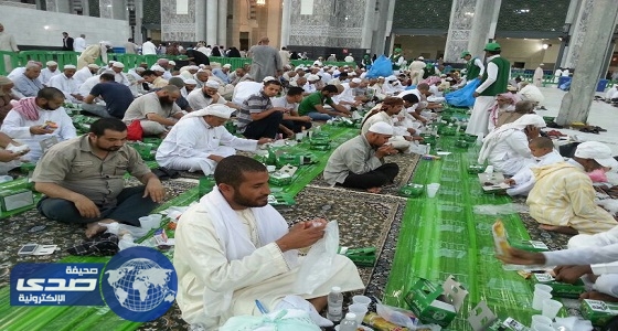 ⁠⁠⁠⁠⁠انطلاق مائدة إفطار &#8221; شهداء الوطن &#8221; بالحرم الشريف في مكة