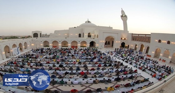 18 ألف مصلٍ بليلة « ختم القرآن » في جامع الملك خالد