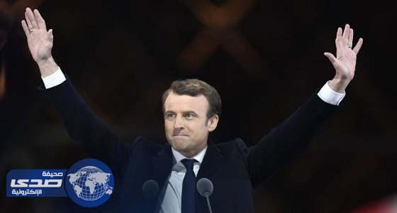 الرئيس الفرنسي يسجل رقما قياسيا على تويتر