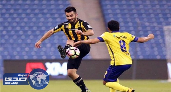 اتحاد الكرة السعودي يبحث رفع عدد المحترفين الأجانب