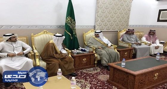 بالصور.. محافظ بني حسن يتقدم المصلين بصلاة العيد ويستقبل المهنئين بعيد الفطر المبارك