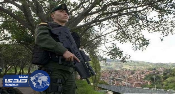 مقتل 3 أشخاص وإصابة 11 إثر هجوم بقنبلة استهدف مركزًا تجاريًا في كولومبيا