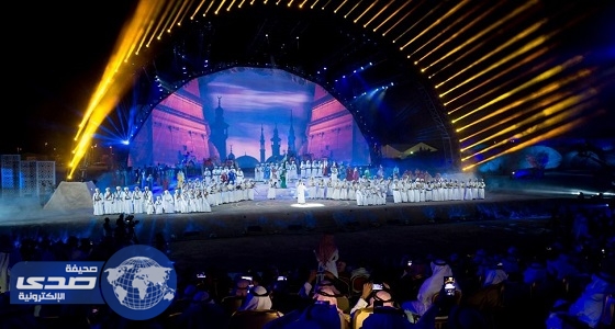 شباب وأطفال الطائف يبدعون بحفل افتتاح سوق عكاظ