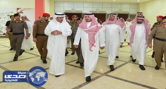نائب أمير عسير يتفقد مدينة الأمير سلطان الرياضية والمركز الحضاري بخميس مشيط