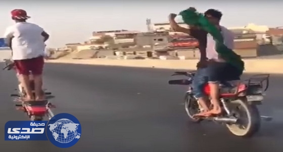 ⁠⁠⁠⁠⁠بالفيديو.. استعراض بدراجة نارية في جدة