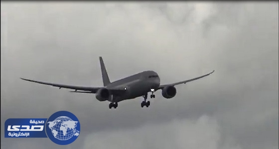 بالفيديو.. هبوط اضطراري لطائرة سعودية في مانشستر
