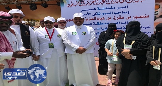 نادي المتوسطة 17 التطوعي للبنات يشارك في حملة النظافة بالسودة