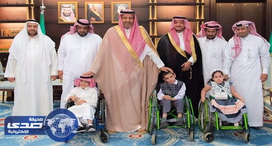 أمير الباحة يشيد بدور مركز جمعية الأطفال المعوقين بالمنطقة