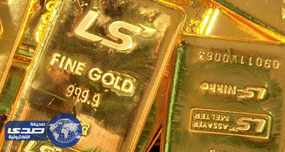 تعافي الدولار يهبط بالذهب لأدنى مستوى