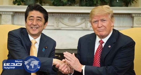 ترامب وآبي يؤكدان تكثيف الضغط على كوريا الشمالية