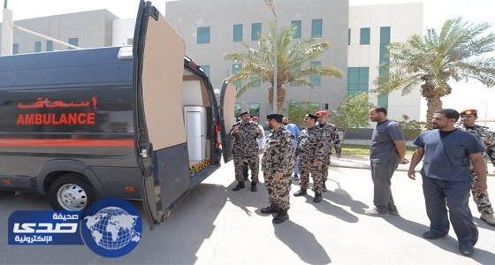 اللواء الجباري يستمع لشرح تفصيلي عن سيارة الإسعاف الجديدة في الرياض