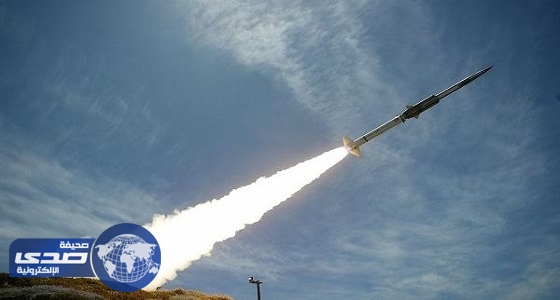 الدفاع الجوي الإماراتي يعترض صاروخًا باليستيا فوق مأرب