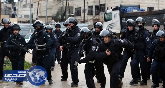 قوات الاحتلال تمنع الرجال دون الـ50 عاما من دخول المدينة القديمة بالقدس