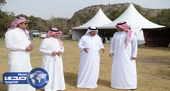 بالصور.. فنان العرب يجدد علاقة عشق بجمال عاصمة السياحة