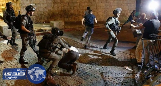 إصابة فلسطينيون خلال قمع قوات الاحتلال للمصلين في القدس المحتلة