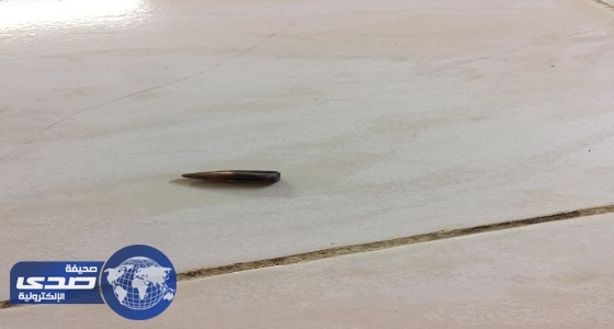 ⁠⁠⁠⁠⁠أسرة تنجو من رصاصة طائشة تخترق سقف منزلهم بـ ” عامرية جازان “