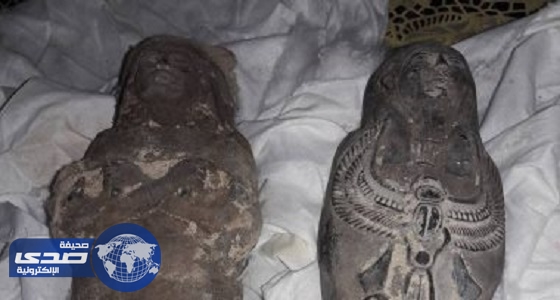 ⁠⁠⁠⁠⁠ضبط شرطي ينقب عن الآثار بحوزته تماثيل فرعونية