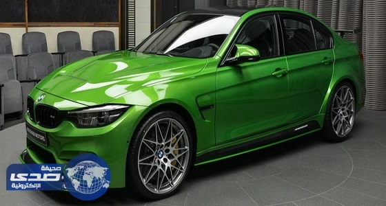 بالصور.. BMW M3 باللون الأخضر المميز في أبوظبي