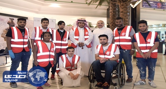 بالصور.. 50 متطوعًا يساهمون في نجاح حملة ” دمائنا فداء للوطن “