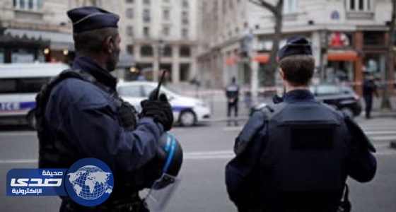 الشرطة الفرنسية: تنفي إطلاق النار أثناء إيقاف مطلوبين محطة قطارات ” نيم “