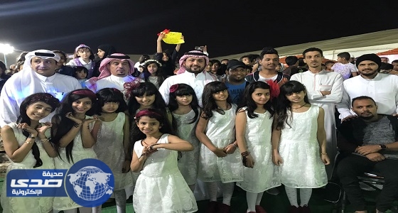 بالصور.. فرقة أطفال ومواهب تثير اعجاب الحضور في مهرجان خميس مشيط