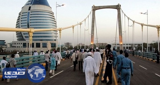 السودان تغلق كافة المعابر أمام حركة السيارات