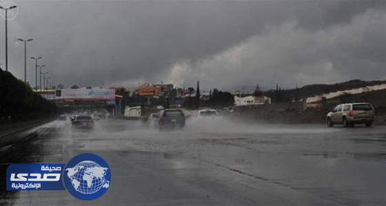 أمطار على منطقة عسير