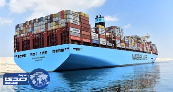 أكبر سفينة حاويات في العالم تعبر قناة السويس