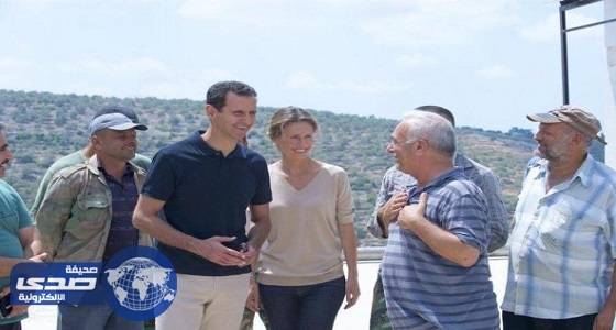 بالصور.. بشار الأسد وزوجته يتجولان في مدينة طرطوس