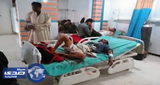 بالصور.. الحوثيون يطردون عشرات المرضى من مستشفى القوات المسلحة اليمنية