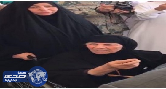بالفيديو.. سفير المملكة بالعراق يعزي عجوز في استشهاد 5 من أبنائها