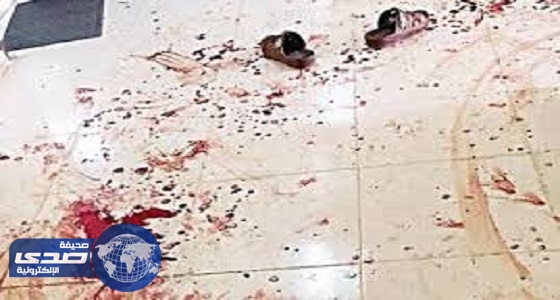 شاب يقتل شقيقه الأكبر أمام أعين والدته