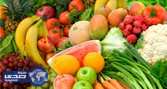 تناول الفواكه الموسمية والخضروات يخفض فرص سرطان القولون