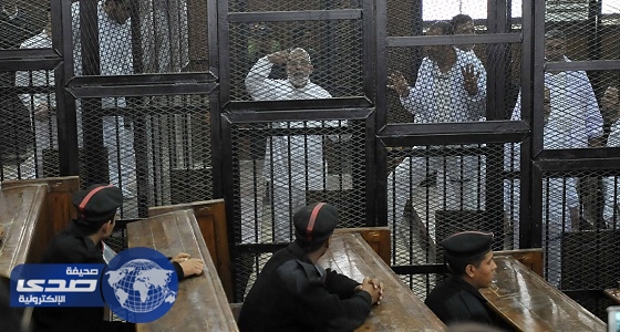 محكمة مصرية تدرج 296 شخصاً على قوائم ” الإرهاب “