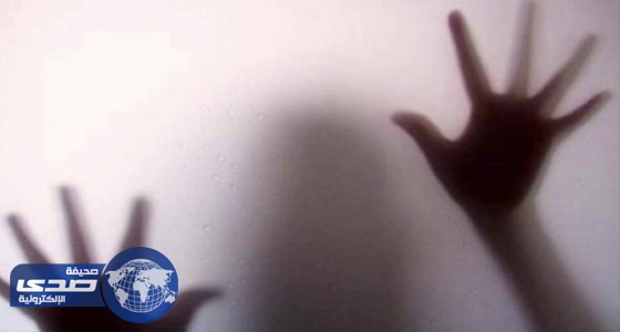 تفاصيل محاول اغتصاب فتاة وتصويرها عارية في حافلة نقل عام