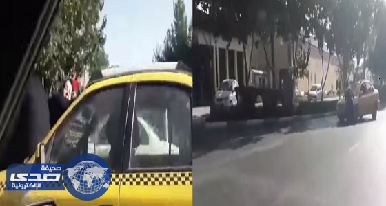 بالفيديو.. سائق إيراني يعذب زوجته بطريقة وحشية