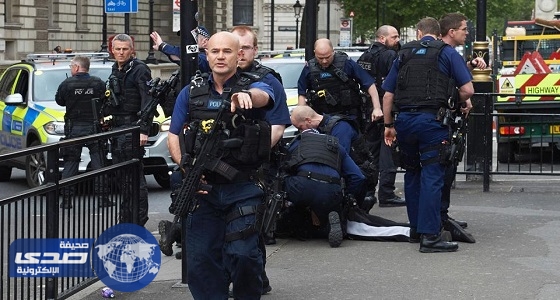 شرطة بريطانيا تنفذ عملية مسلحة بمقاطعة &#8221; سري &#8220;