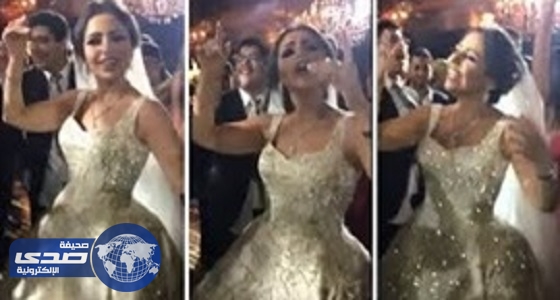 بالفيديو.. إطلالة ساحرة لعروس تنتهي بموقف مُحرج