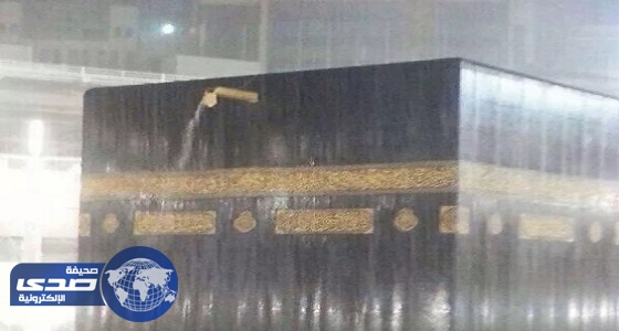 بالفيديو والصور.. هطول أمطار غزيرة على مكة والطائف