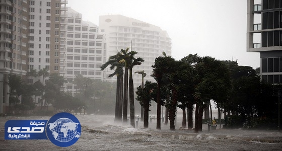 بالصور.. إعصار إرما يقتل 3 أشخاص في فلوريدا