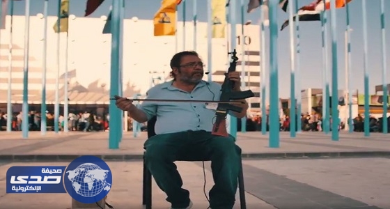 سوري يحول الـ ” كلاشينكوف ” إلي ” بندقية موسيقية “