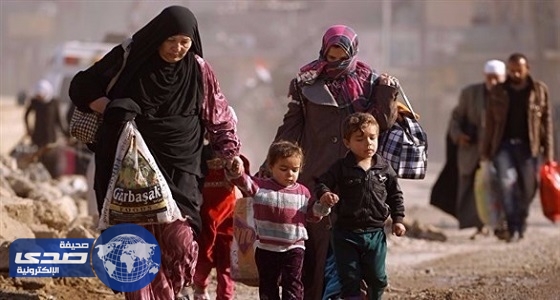 20 عائلة تهرب من داعش في الأنبار