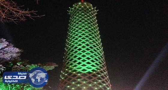 ” برج القاهرة ” يتزين بالأخضر احتفالاً باليوم الوطني