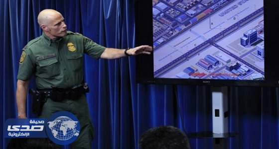 بالصور.. ترامب يعرض تصميم الجدار العازل لحدود المكسيك