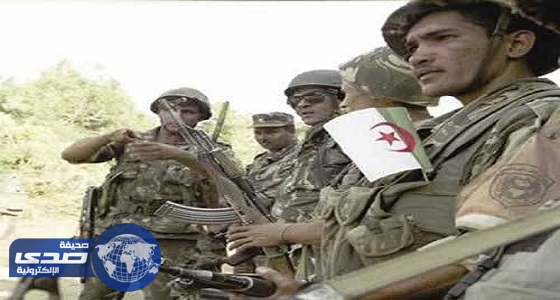 الجيش الجزائري يدمر مخابئ للإرهابيين شمال البلاد