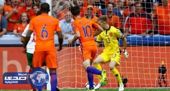 هولندا تنتزع آمال التأهل لمونديال روسيا بثلاثية في شباك بلغاريا