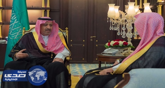 بالصور.. أمير الباحة يستقبل رئيس المحكمة الإدارية بالمنطقة