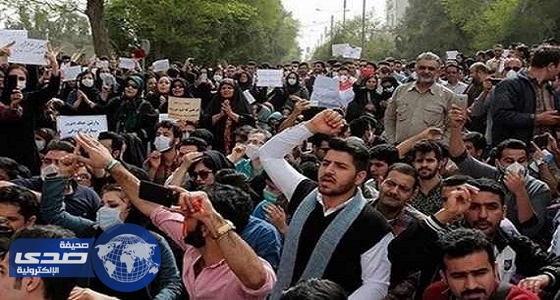 ⁠⁠⁠⁠⁠الإحتجاجات العنيفة تتصاعد في مختلف مدن إيران