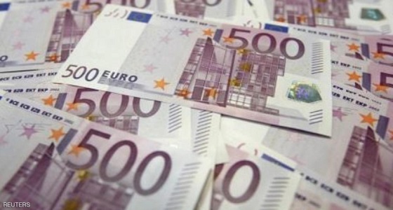 اليورو يسجل أسوأ خسارة مقابل الدولار