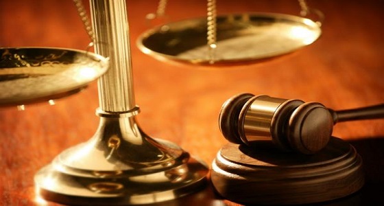 موظف بمحكمة عفيف يصدر قرار تنفيذ ضده لرفع الحرج عن زملائه